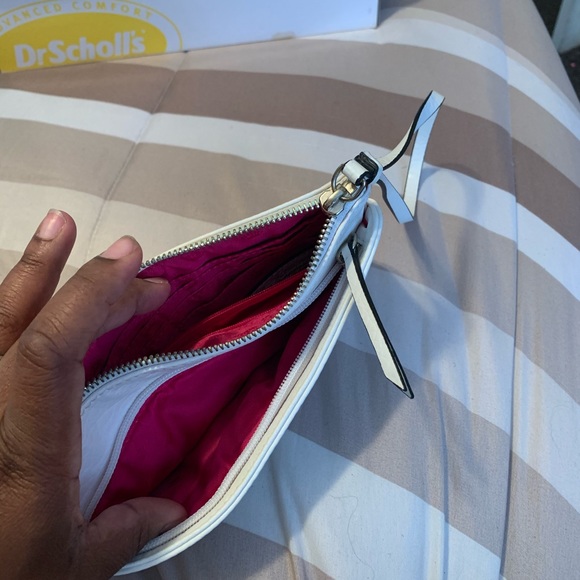 Wristlet - Picture 5 of 5